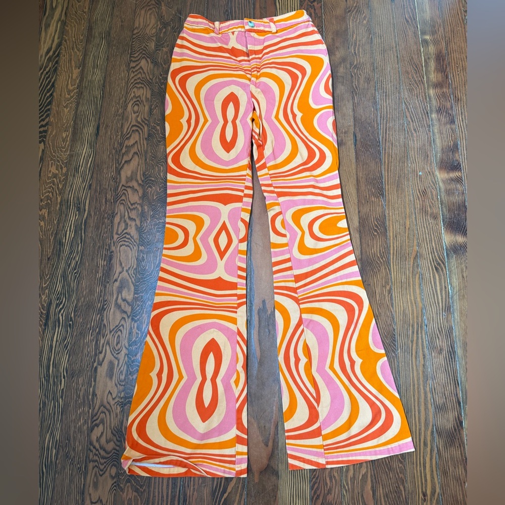 Finesse Retro Flare Pants in Orange & Pink Swirl